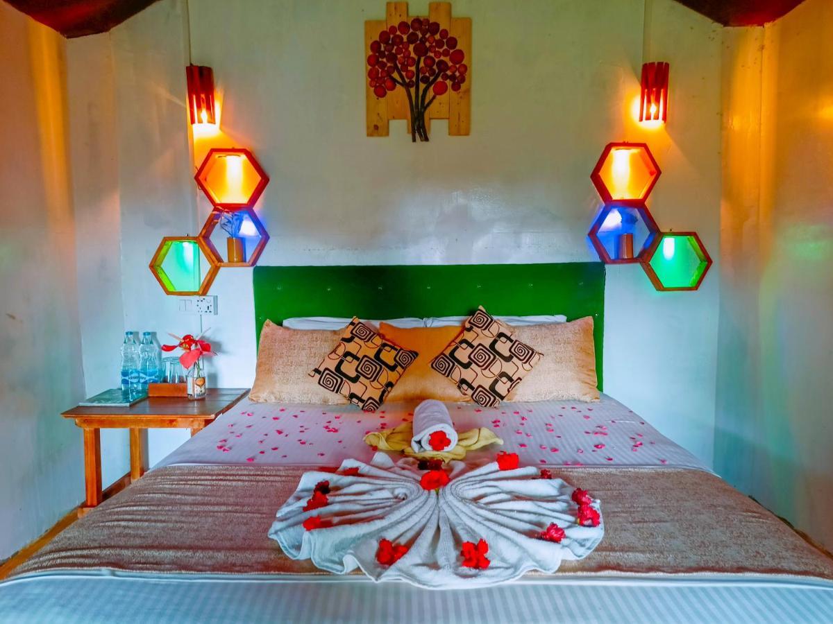 Experience The Comforts Of An Amazing Treehouse Sigirîya Extérieur photo