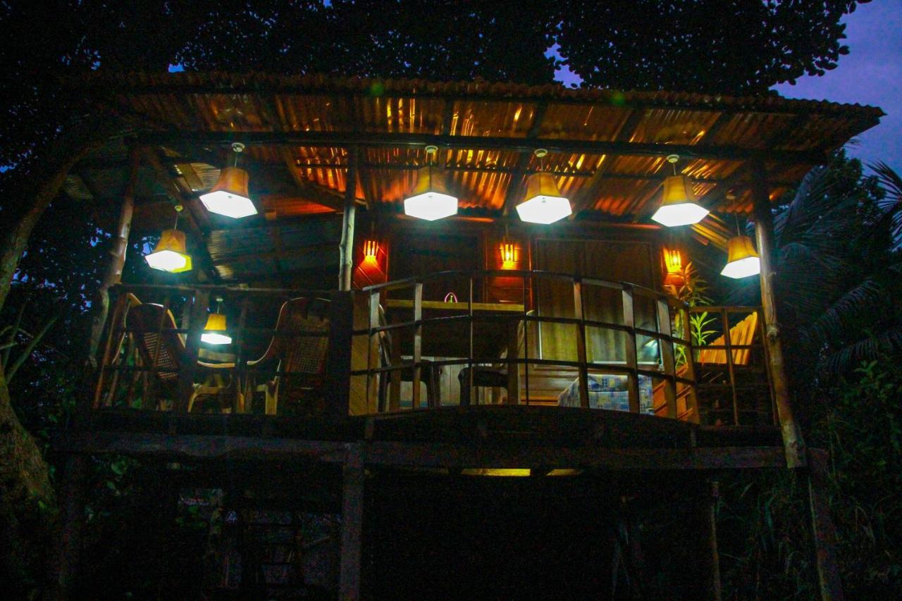 Experience The Comforts Of An Amazing Treehouse Sigirîya Extérieur photo